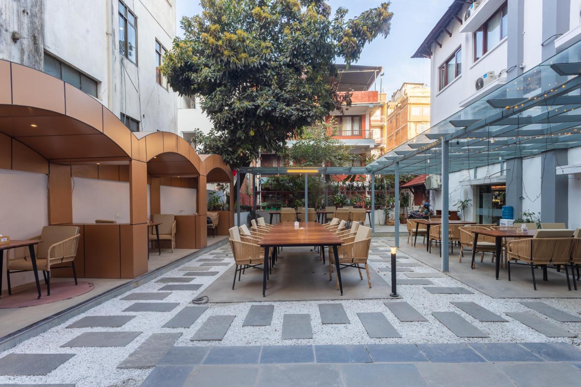 Aawas Boutique Hotel Catmandu Exterior foto